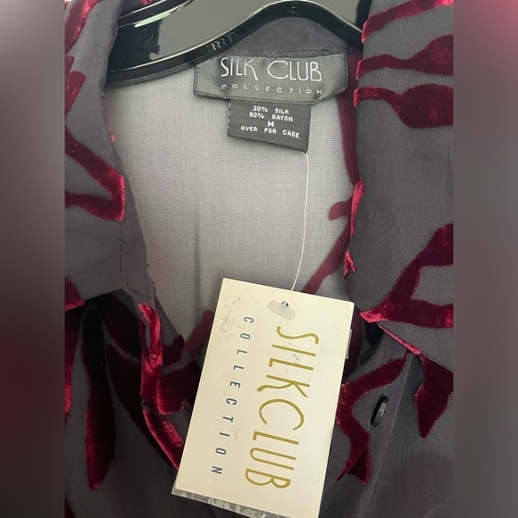 New Silk Club Burnout Red Velvet Button Down Blouse Black Pant Set Women M - Picture 7 of 8